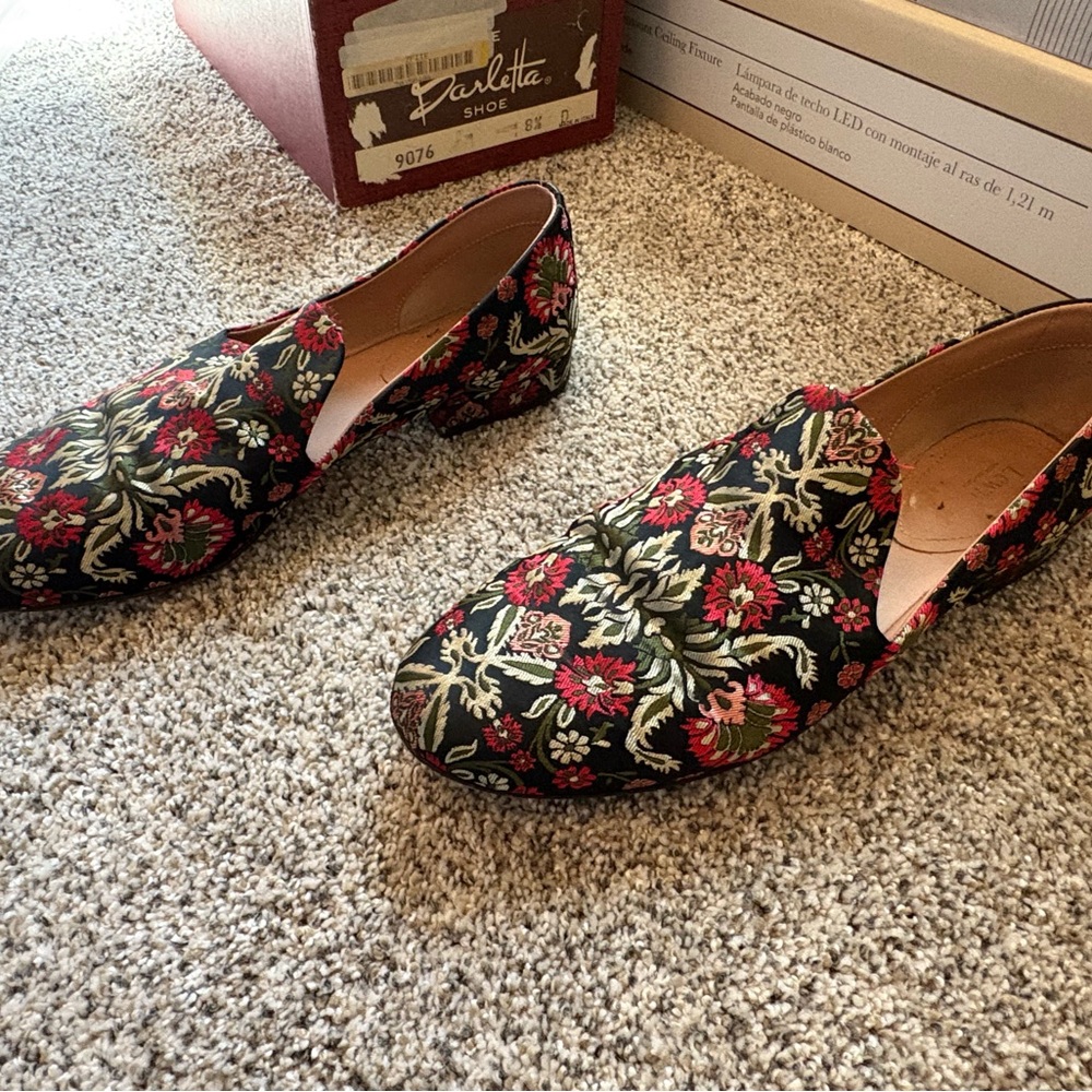 Lewitt Floral Patterned Loafers - Picture 5 of 7